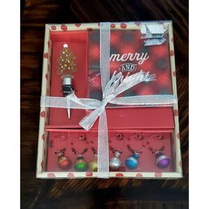 NEW IN PKG BOSTON WAREHOUSE HOLIDAY PARTY SET